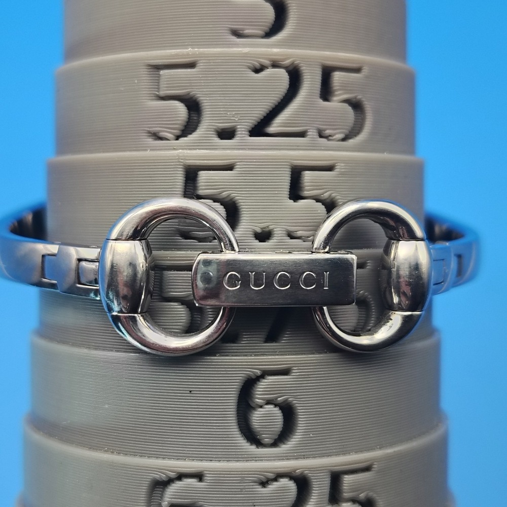 Vintage 1992 Gucci 1345 G-Series Swiss Made 23mm Women's Quartz Bangle Watch - Picture 8 of 10